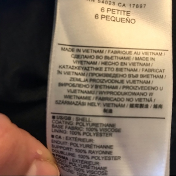 Banana Republic perforated black faux leather skirt.  Size 6P. - Picture 6 of 6